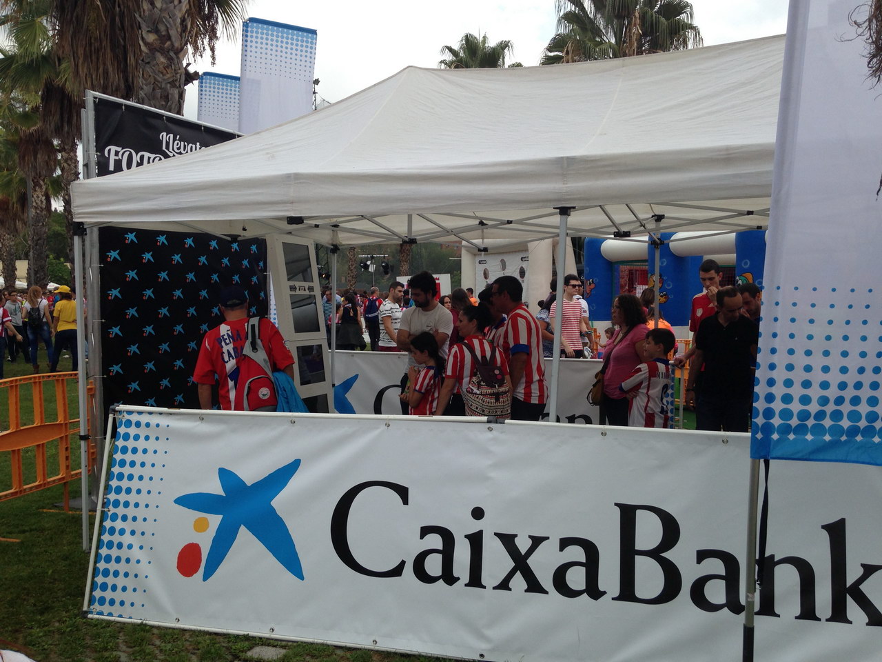 This is the description